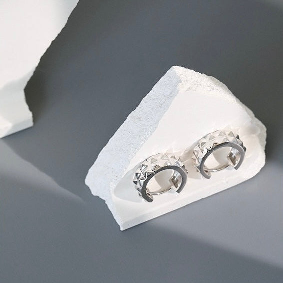 Sculpted Shine Hoops