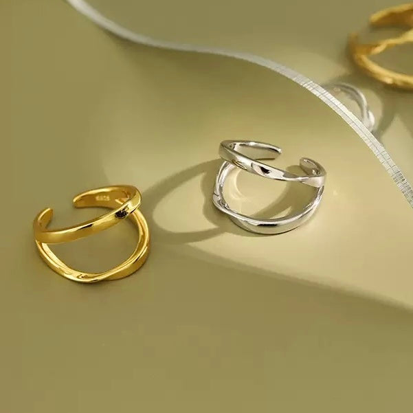 Dual Wave Ring