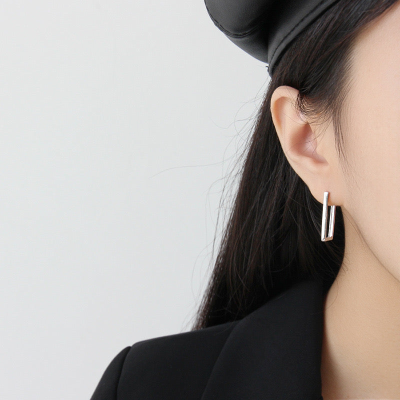 Geometric Frame Earrings