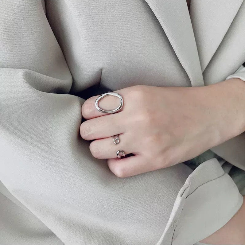 Safety Curve Ring
