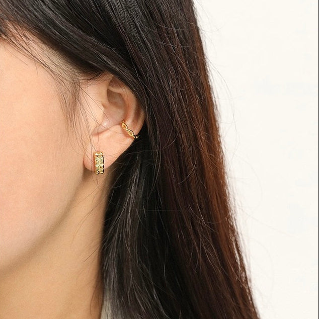 Sculpted Shine Hoops