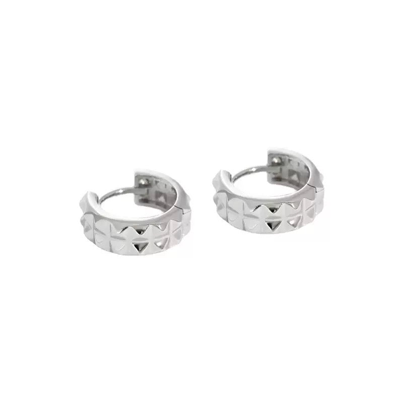 Sculpted Shine Hoops