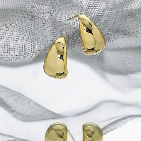 Luna Drop Earrings