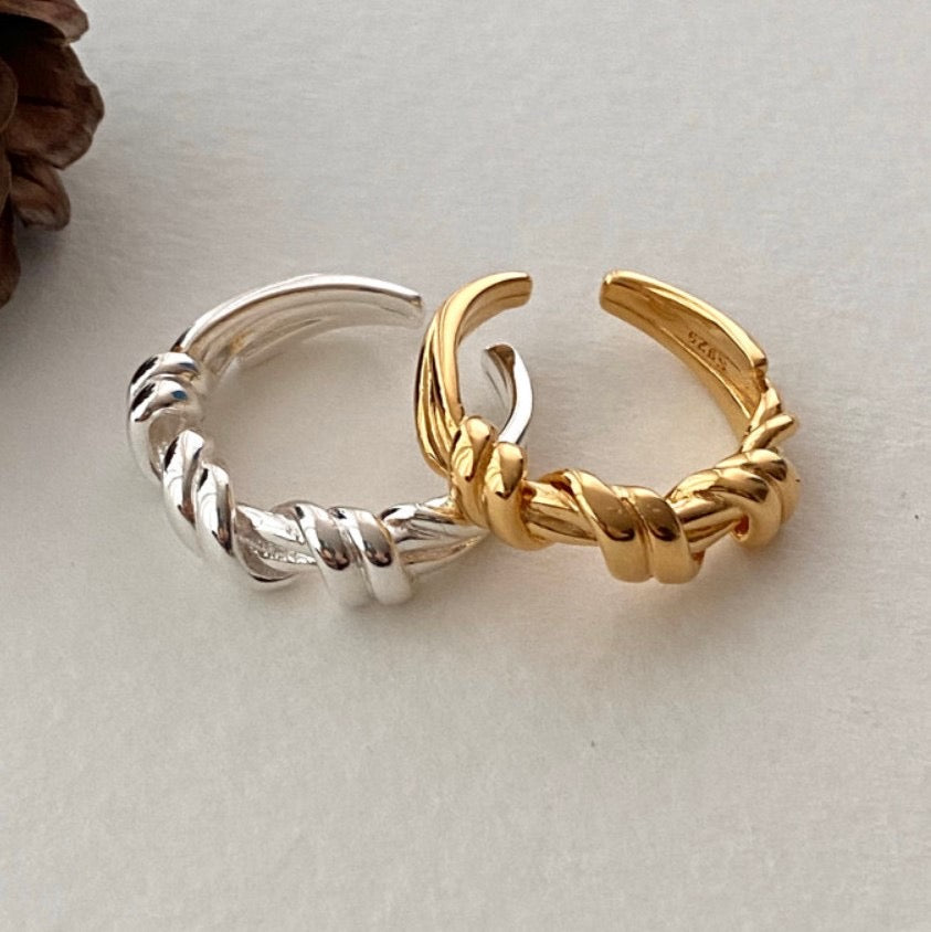 Eternal Knot Band