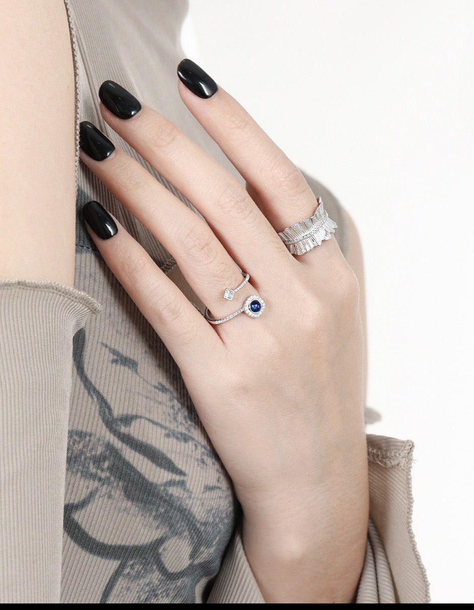 Zircon Sparkle Glass Ring