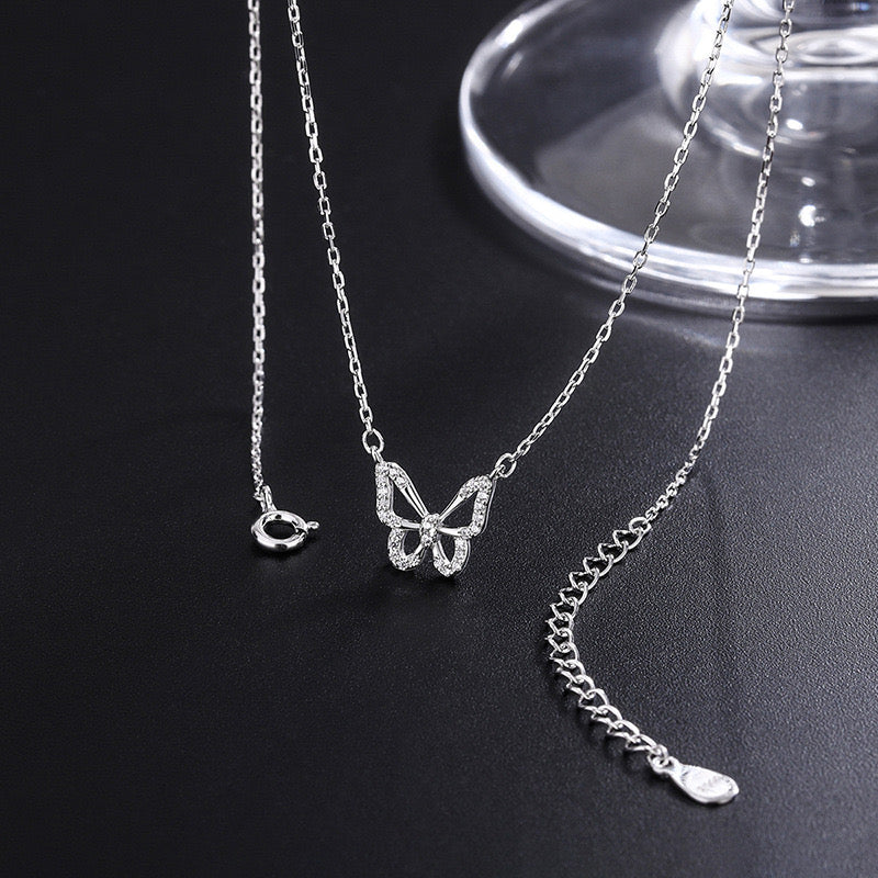 Fluttering Charm Necklace