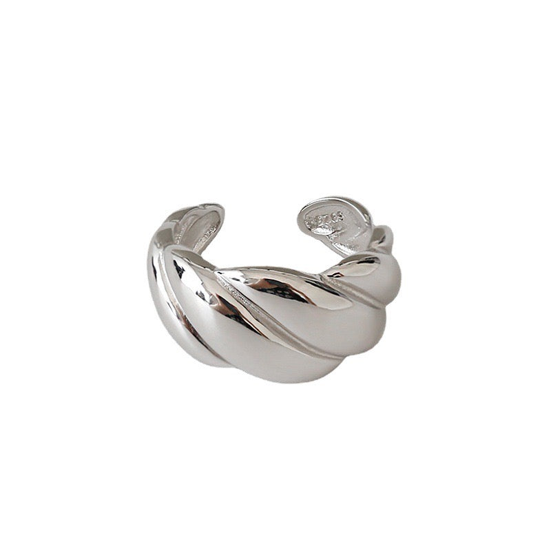 Dome Croissant Ring
