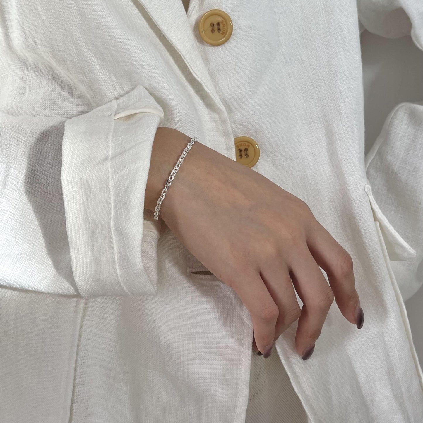 Delicate Link Bracelet