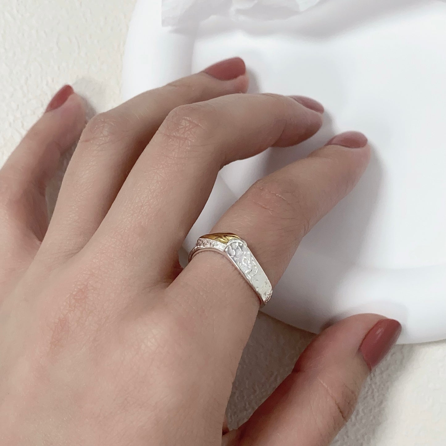 Hammered Luxe Ring
