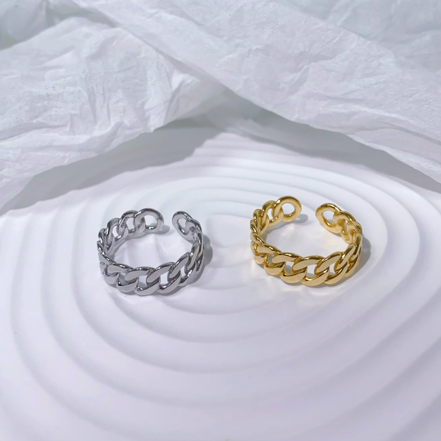 Twist Chain Ring