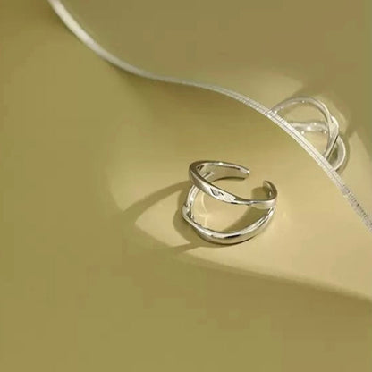 Dual Wave Ring