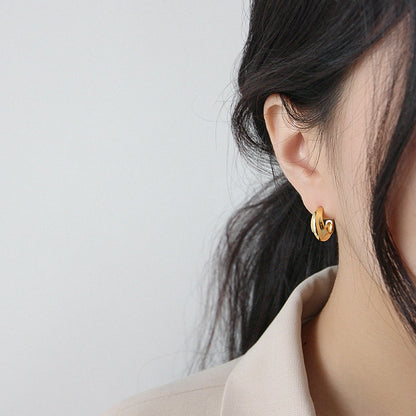 Smooth Curve Earrings