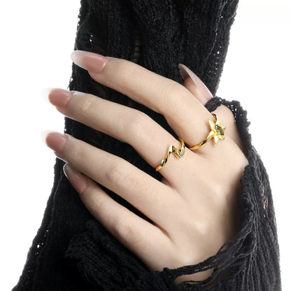 Abstract Motion Ring