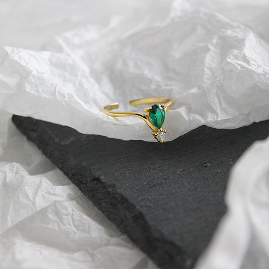 Emerald Gleam Ring