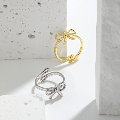 Tiny Bow Ring