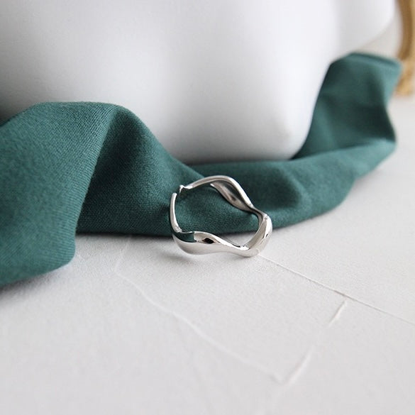 Wave Crest Ring