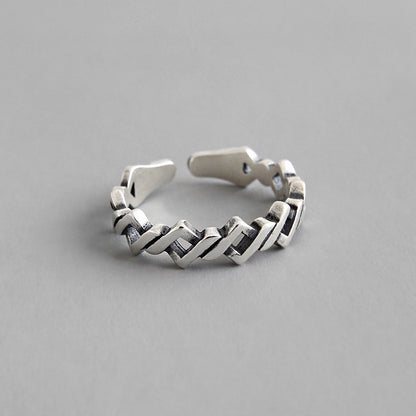 Rhombic Weave Ring