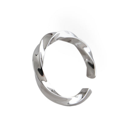 Ethereal Twist Ring