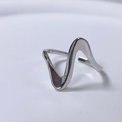 Minimalist Wave Ring