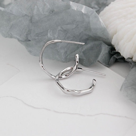 Crescent Curve Earrings