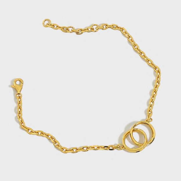 Interlinked Rings Bracelet