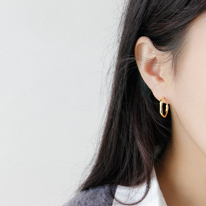 Crescent Curve Earrings